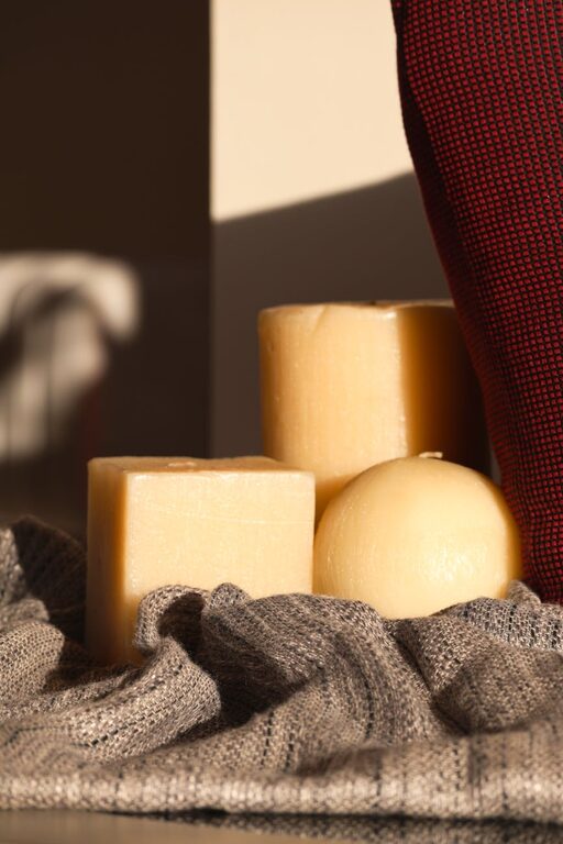 Tips for Creating a Cozy and Inviting Home with Everyday Items