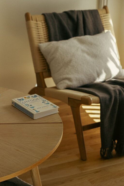 Tips for Creating a Cozy and Inviting Reading Nook at Home